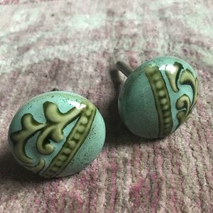 Vintage style porcelain door knobs